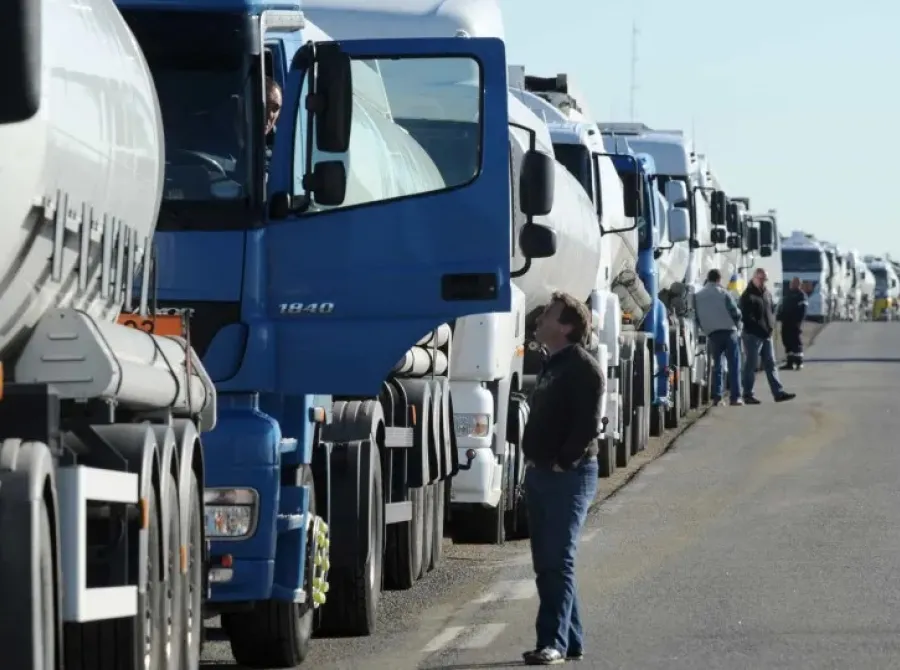Caminhoneiros: estado de greve continua, entidades apoiam MP e devem se reunir com Boulos