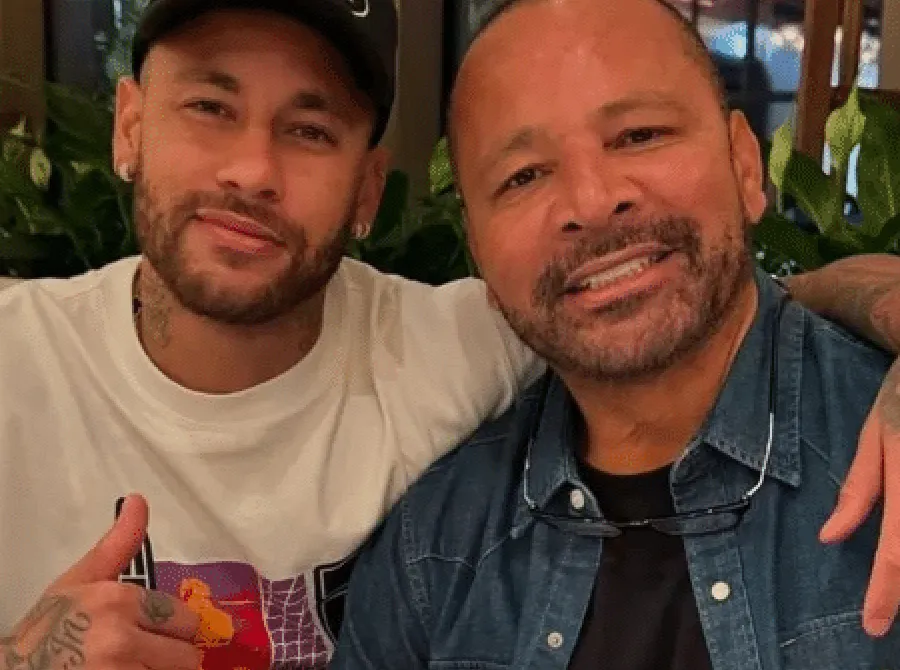 Pai de Neymar nega aposentadoria do filho: 'Vai fazer o quê? Não tem faculdade de médico ainda'