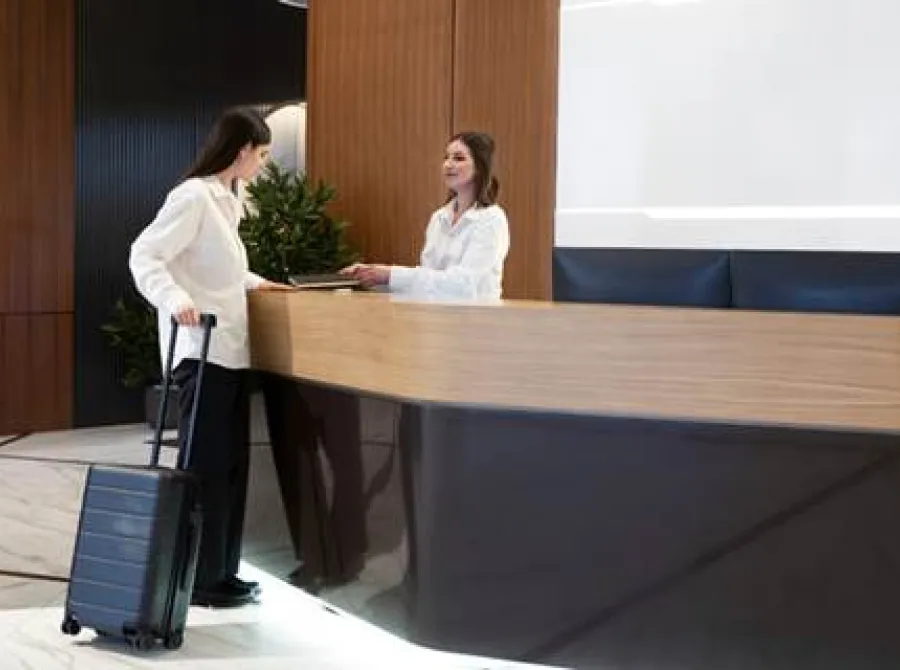 Novas regras de check-in e check-out passam a valer no setor de hospedagem