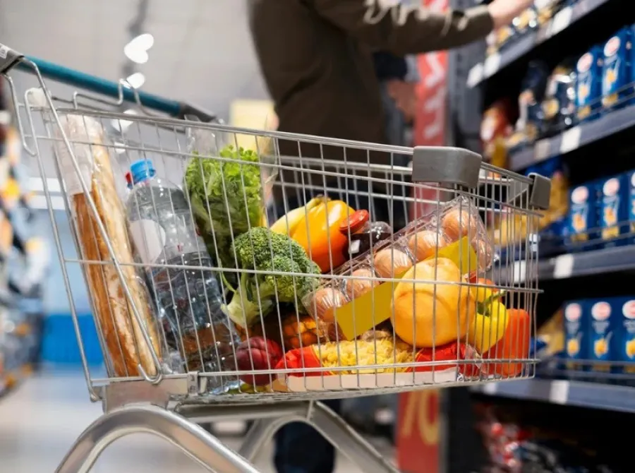 Gastos com supermercados devem crescer no Natal entre consumidores brasileiros, diz DM