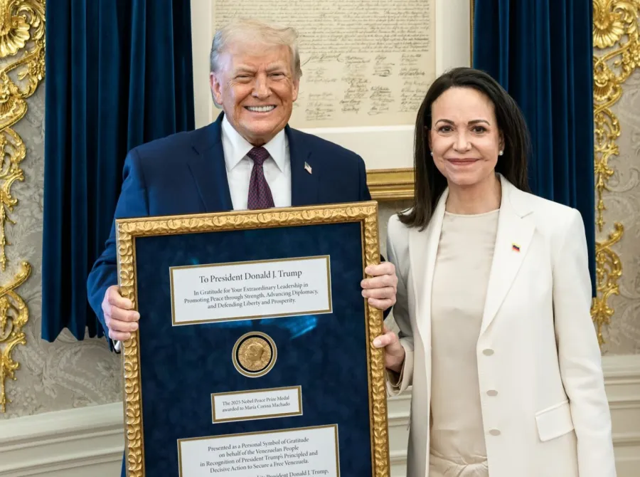 María Corina diz ter presenteado Trump com a medalha do Nobel da Paz