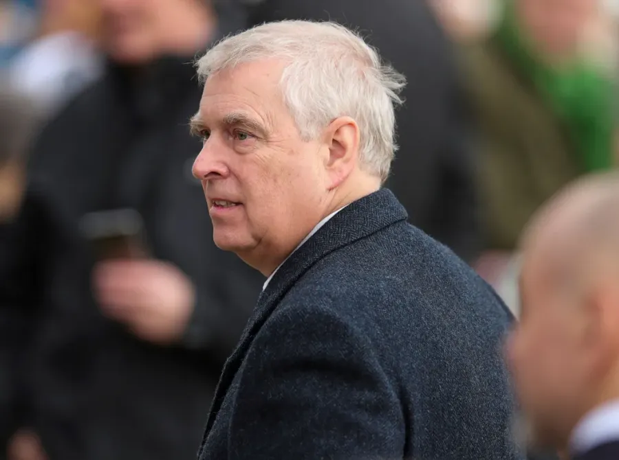 O que é preciso saber sobre a prisão do ex-príncipe Andrew