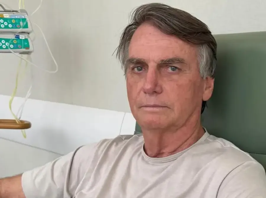 Estado de saúde pode fazer Bolsonaro ir para prisão domiciliar? Veja o que diz especialista
