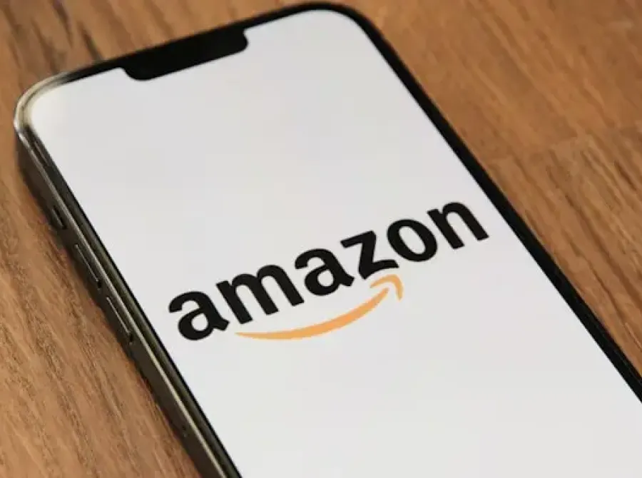 Amazon fecha empréstimo de US$ 17 bilhões para reforçar reservas em meio ao boom de IA