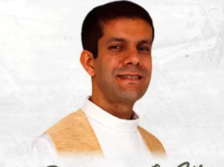 Padre do interior de SP é excomungado após se juntar a grupo que desafia o papa Leão XIV