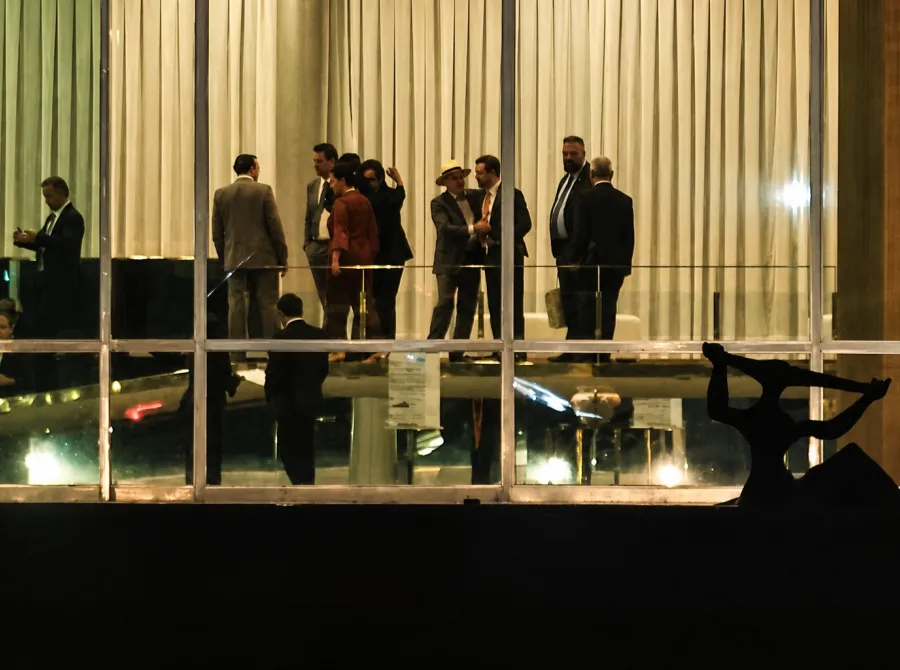 Quem são os empresários e banqueiros que se reuniram com Lula no Palácio da Alvorada